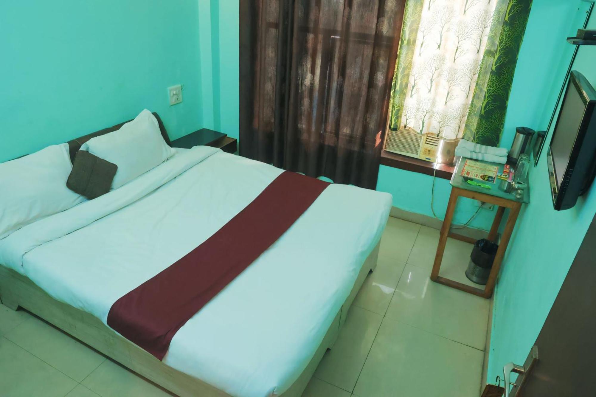 Hotel Shaurya Haridwār Extérieur photo